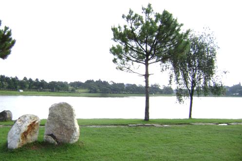 jezero xuan huong